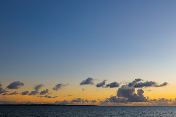 沖縄県宮古島　夕暮れの海岸