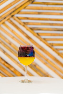 Refrescante Sangria en la playa