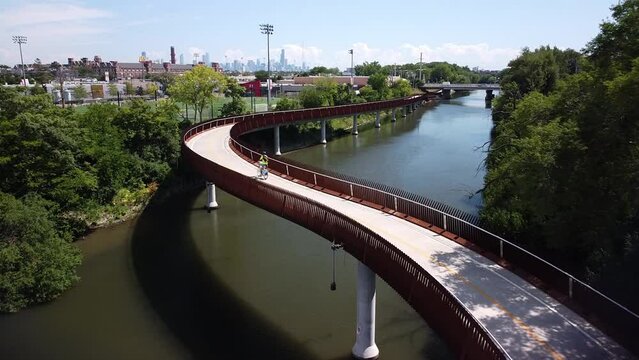 Chicago River Bike Trail