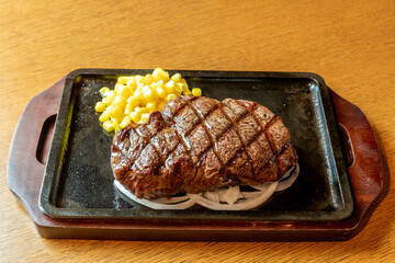 牛のヒレステーキ