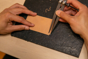 Leatherwork Craft Measurement Technique 