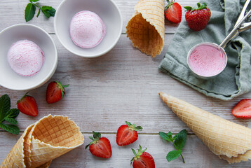 Homemade strawberry  ice cream with fresh strawberries