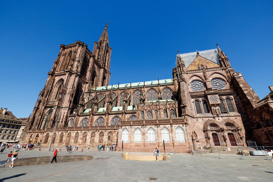 iconic Strasbourg Cathedral (Cathédrale Notre-Dame de Strasbourg) in Alsace