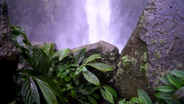 Water Fall_Air Terjun Sipiso Piso_Indonesia_Slowmotion_1