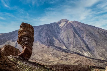 Foto op Canvas roques de Garcia stone and Teide mountain volcano in the Teide National Park  Tenerife  Canary Islands  Spain © Melinda Nagy