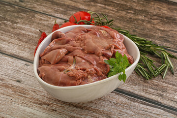 Raw chicken liver in the bowl