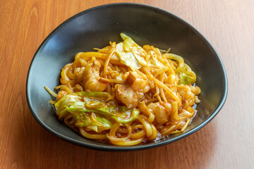 ホルモンうどん