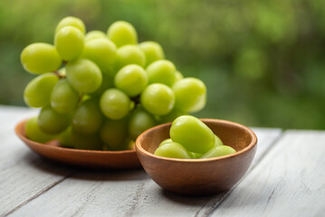 新鮮なシャインマスカット