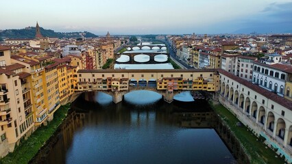 Obraz premium Drone photo Ponte Vecchio Florence Italie europe
