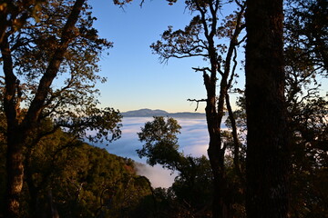 Fototapeta premium cloudy Mt. diablo