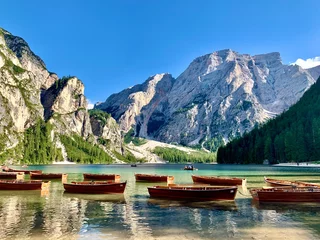 Wall murals Dolomites photo Lac de Braies, lago di braies Pragser wildsee dolomites italie europe