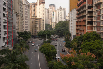 Fototapeta na wymiar View from Viaduto 9 de Julho near the bus terminal (Terminal Bandeira) in the historic center of Sâo Paulo, Brazil