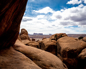 Overlook of rock formations in Fiery Furnace Arches NP
