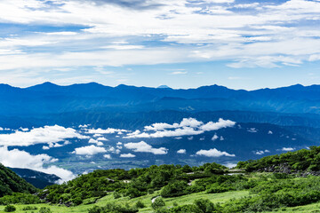 長野県木曽駒ヶ岳からの景色