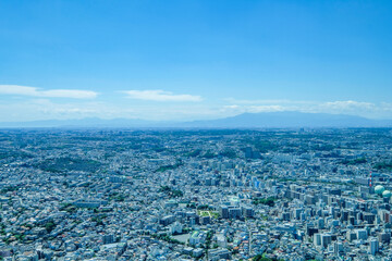 神奈川県横浜市みなとみらいランドマークタワーの展望台からの都市風景