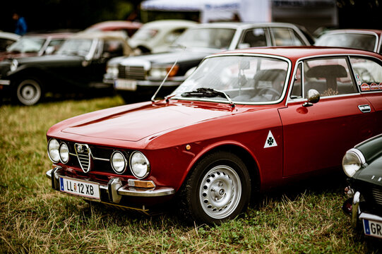 Vintage Alfa Romeo Giulia Bertone Coupe