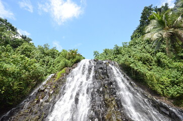 Kepirohi waterfall in Pohnpei, Micronesia（Federated States of Micronesia）