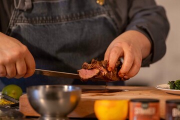 Zubereitung eines Rinderbratens