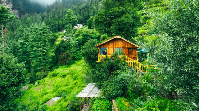 jibhi tour package 