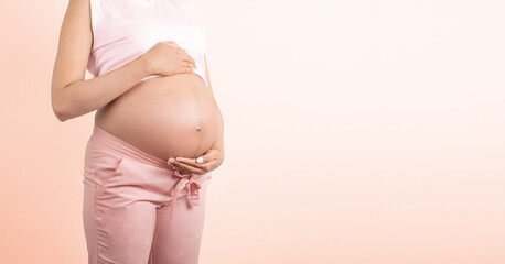 Fototapeta na wymiar pregnant woman, pregnant baby, happy family