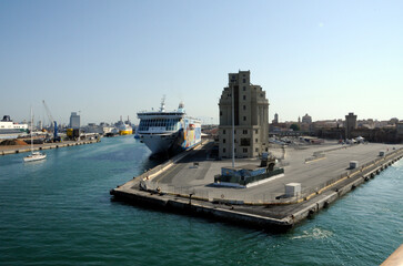 Der Hafen Livorno 