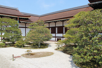 Fototapeta na wymiar imperial palace in kyoto (japan)