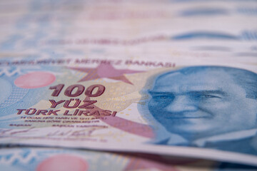 100 Turkish Lira Close Up