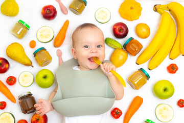 Puree for baby food with vegetables and fruits. Selective focus. nutrition. The first complementary...