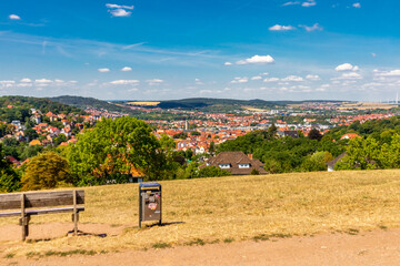Sommerspaziergang rund um die Wartburgstadt Eisenach am Rande des Thüringer Waldes - Thüringen -...