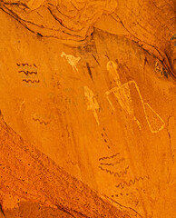 Rock Art (Petroglyphs & Pictographs) in Three Turkey Ruin in Northeast Arizona