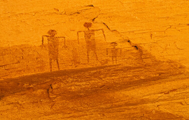 Rock Art (Petroglyphs & Pictographs) in Three Turkey Ruin in Northeast Arizona