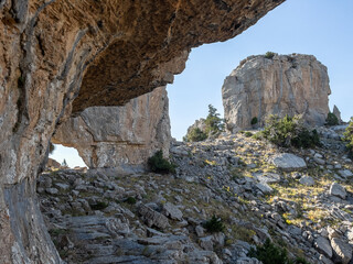 beautiful examples of caves, holes and rock structures in the extraordinary geography of the Mediterranean