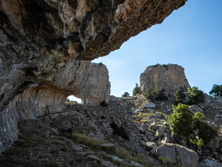 beautiful examples of caves, holes and rock structures in the extraordinary geography of the Mediterranean