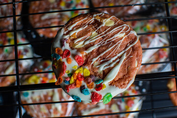 Strawberry Cookie with Fruity Pebbles