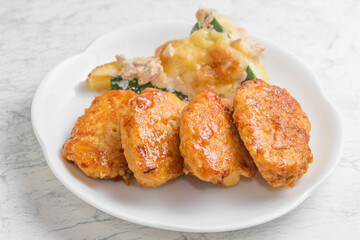 鶏肉のつくね