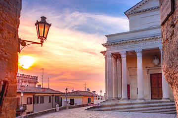 Obraz premium Castle of San Marino, in sunset colors.