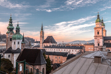 Obraz premium Cityscape view of Salzburg from above, Austria