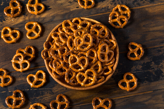 Healthy Homemade Pretzel Twists
