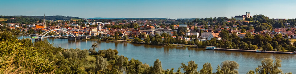 Fototapeta na wymiar High resolution stitched panorama of a beautiful summer view at Vilshofen, Danube, Bavaria, Germany