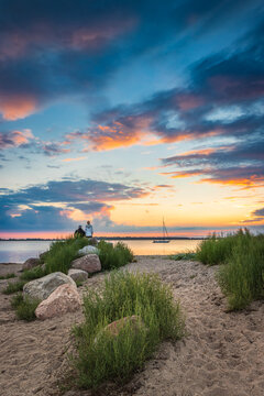 Sonnenuntergang am Strand von Ludwigsburg am Greifswalder Bodden der Ostsee