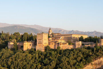 Fototapeta na wymiar Vistas de la Alhambra al atardecer, Granada, España