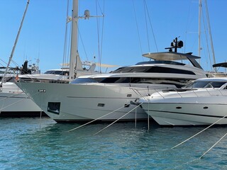 beaux bateaux