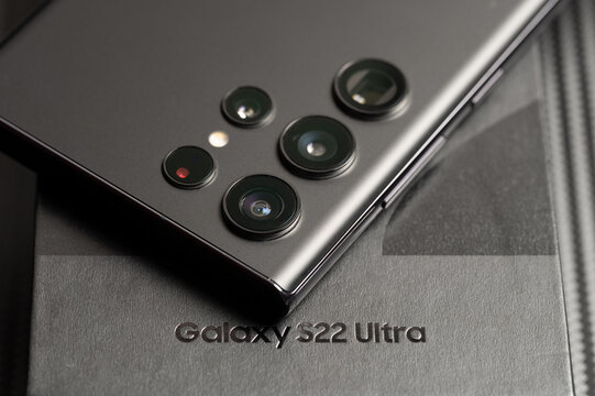 Set of new cameras on Samsung S22 Ultra