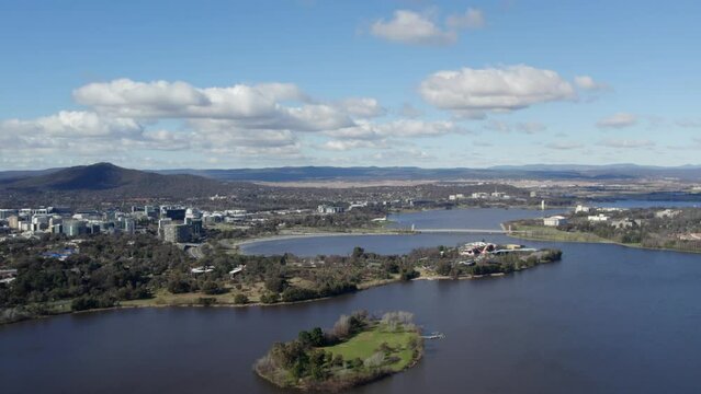 Canberra - Scenic Flight over West Lake