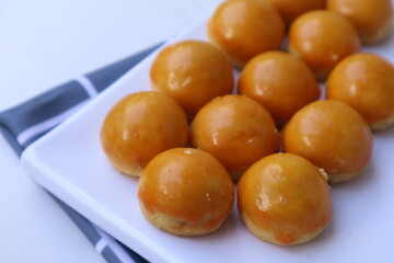 Milk Pie (Pie Susu) is a popular snack in Bali with a sweet and creamy taste.