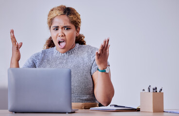 Stress, angry and frustrated corporate woman working on laptop, annoyed with glitch and slow internet. Office worker open mouth in shock, fail subscription cancel or system mistake, tech difficulty - obrazy, fototapety, plakaty