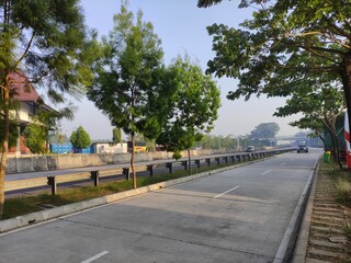 The splendor of the most beautiful Rest Area Pendopo Salatiga Km 456 with a sky bridge