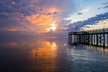 Fototapeta na wymiar Mobile Bay pier at sunset