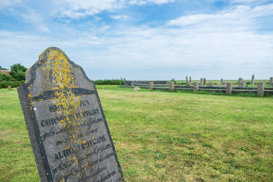 Grabsteine auf dem ehemligen Friedhof Stryper kerkhof