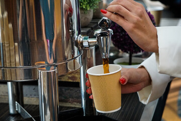 Fototapeta na wymiar bartender pouring coffee
